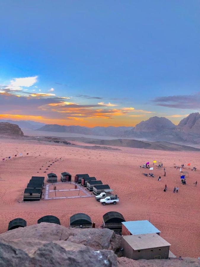 Wadi Rum Starlight Camp Eksteriør billede