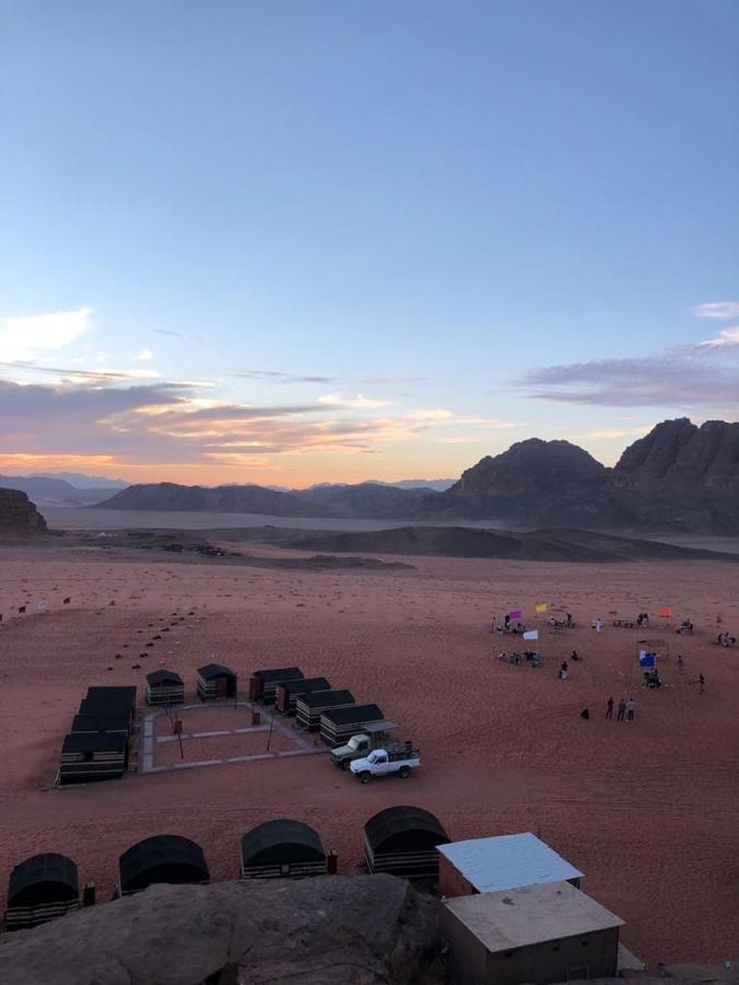 Wadi Rum Starlight Camp Eksteriør billede