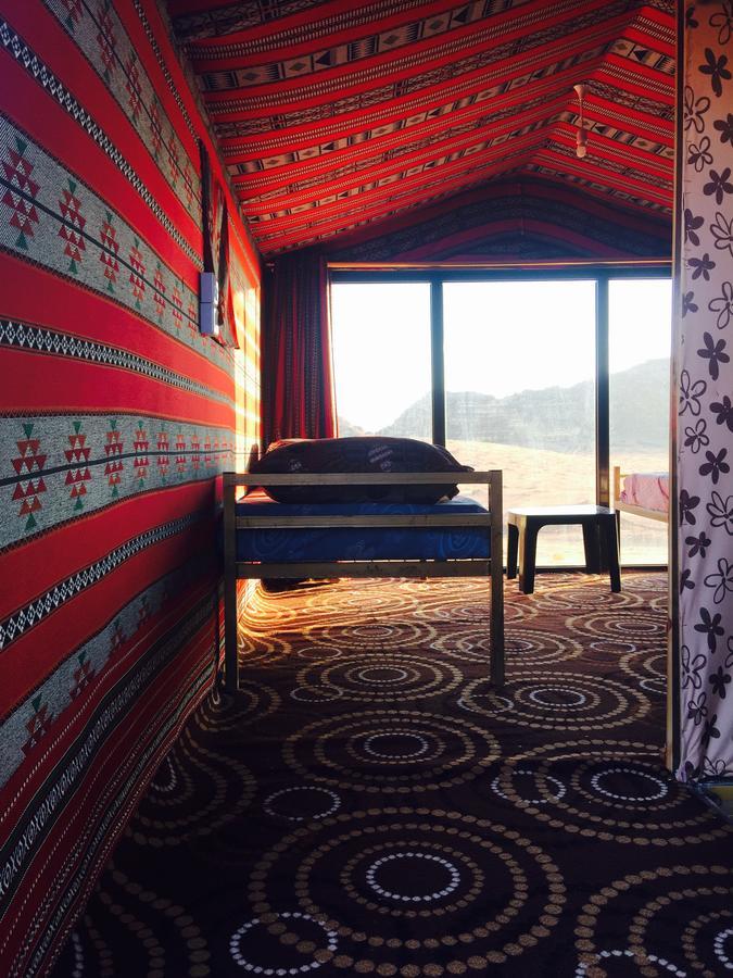 Wadi Rum Starlight Camp Eksteriør billede